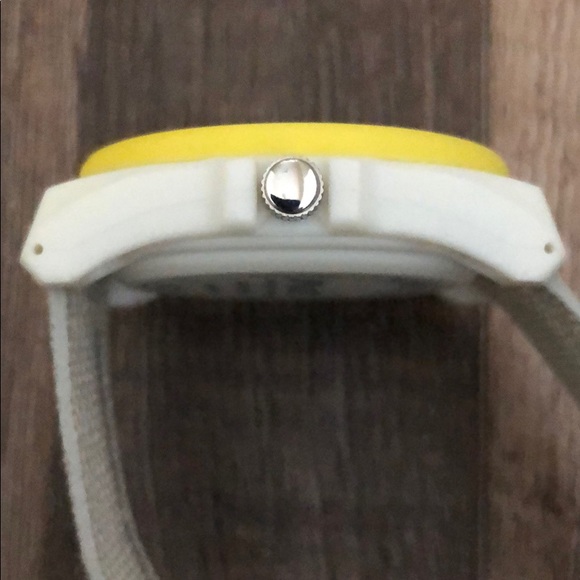 🥳HP🎉NWOT Sprout Sport Eco-Friendly Watch - Picture 3 of 6